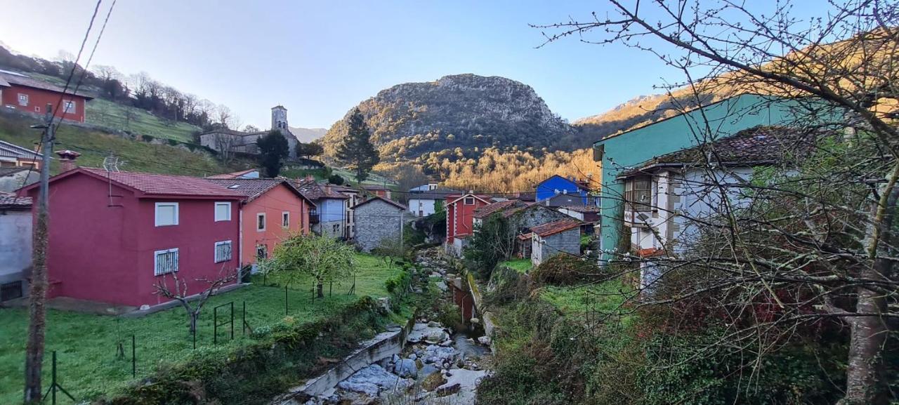 Precioso Apartamento A Pie De Montanas Y Playas Carrena de Cabrales Kültér fotó